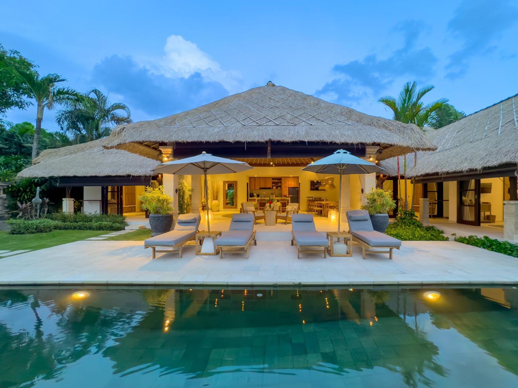 Villa Bugis Seminyak ห้อง รูปภาพ
