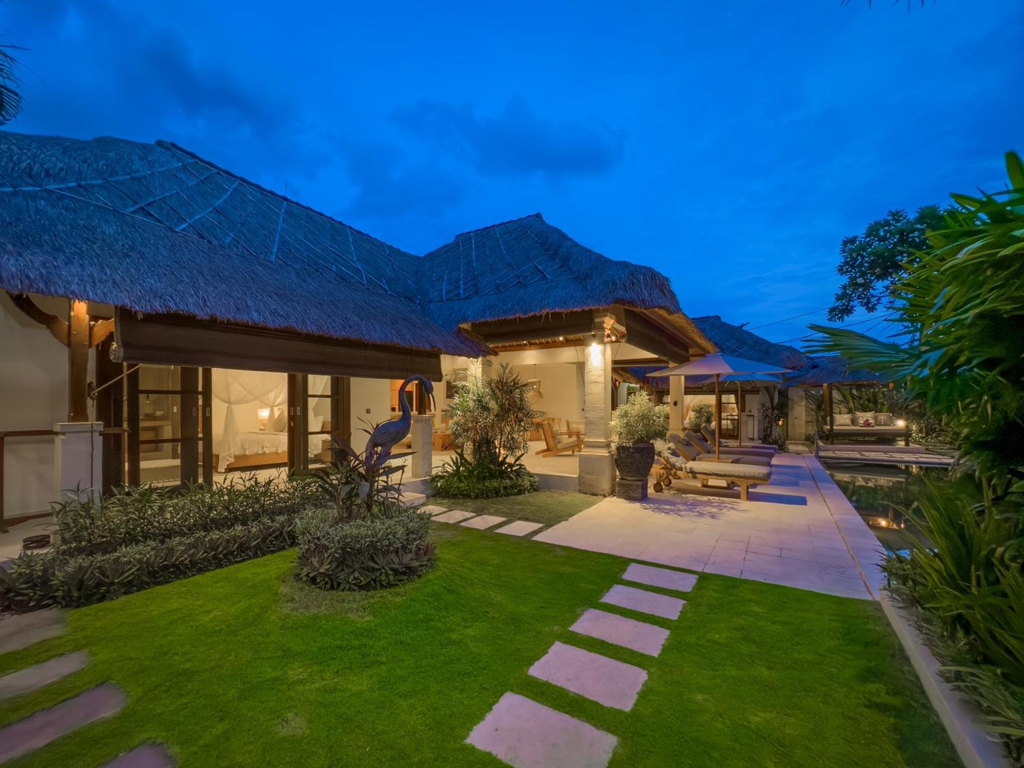 Villa Bugis Seminyak ห้อง รูปภาพ