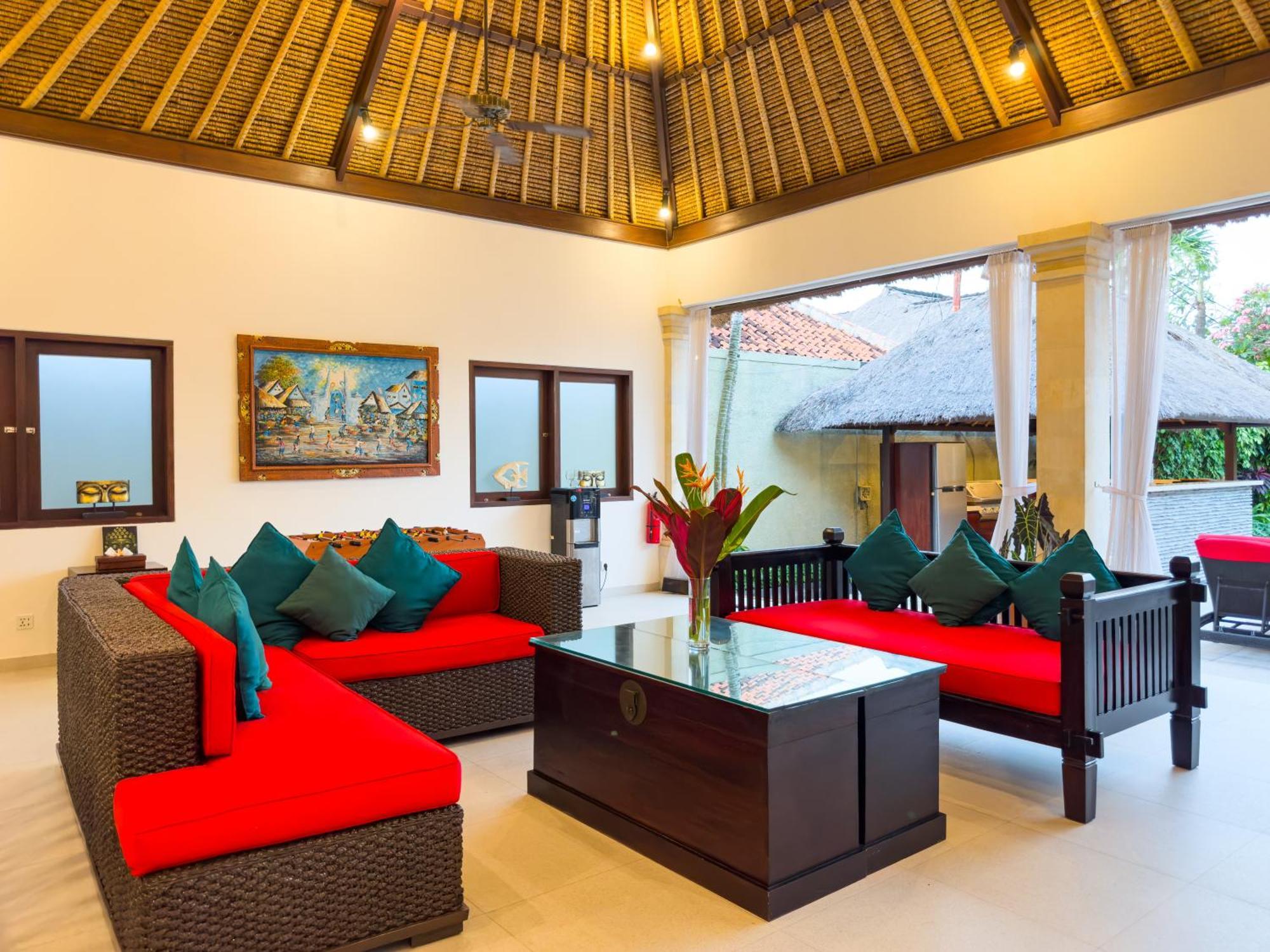 Villa Bugis Seminyak ภายนอก รูปภาพ